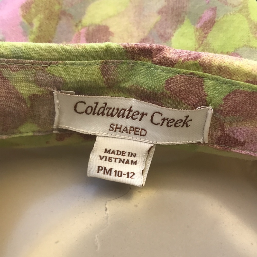 COLDWATER Creek floral blouse - Picture 7 of 10